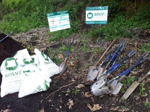 974612_10202580517488726_865583414_n