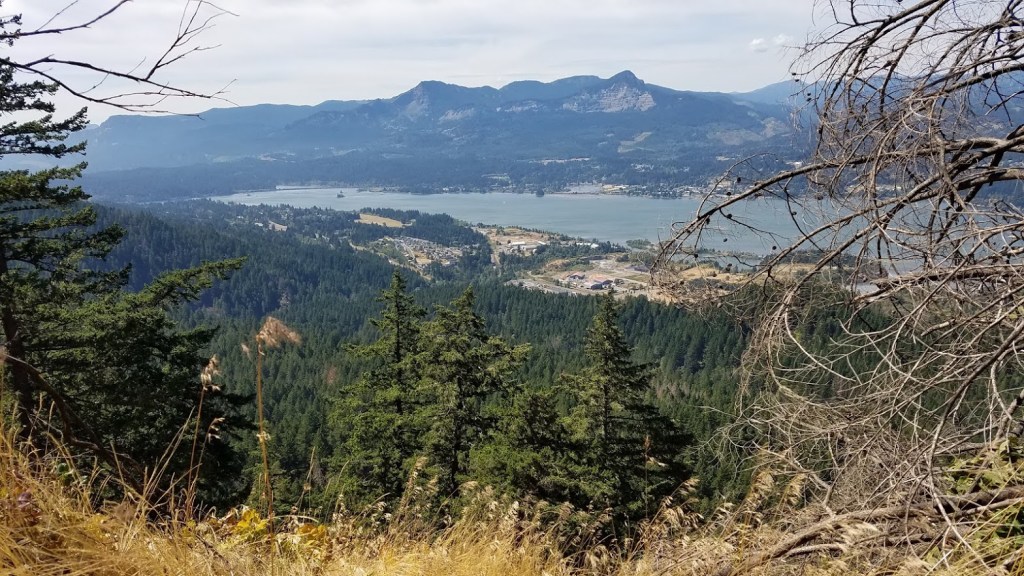 Backpacking the Pacific Crest Trail Oregon – Day 40 to Cascade Locks and the Finish&nbsp;Line